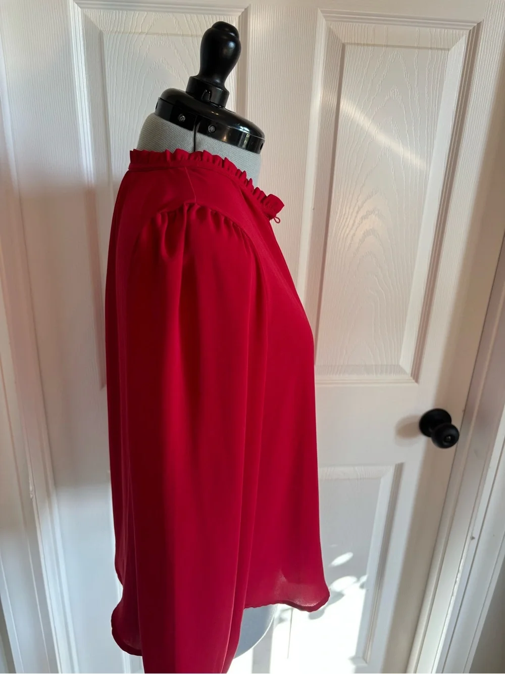LOFT Red Long-Sleeve‎ Ruffle Collar Blouse 0274